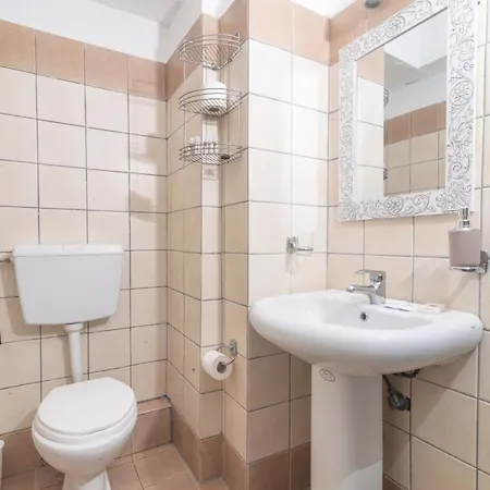 Faros Coastal Apartment