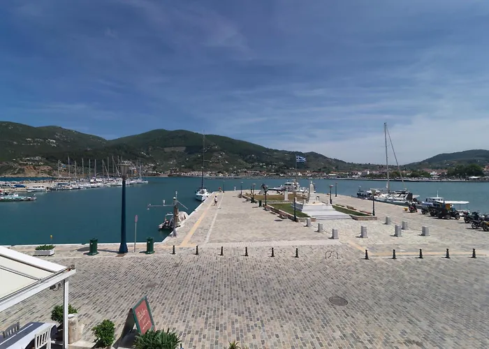 Faros Coastal Szkópelosz